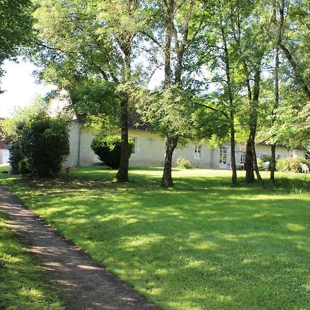 Domaine De La Touche Mosnay Bed & Breakfast Exterior photo