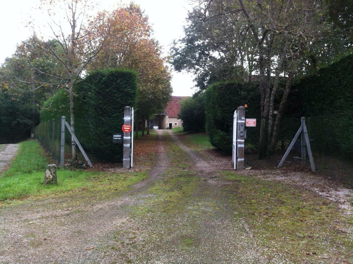 Domaine De La Touche Mosnay Bed & Breakfast Exterior photo